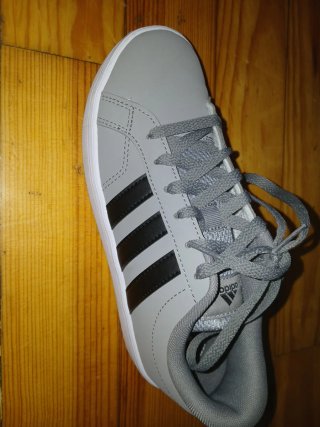 Zapatillas Adidas Niño Gris y Negro