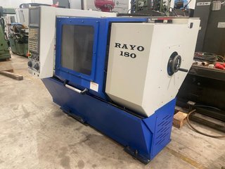 Torno CNC Pinacho Rayo 180