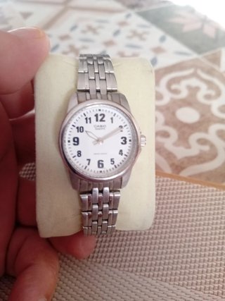 Orologio Casio Donna Argento Bianco