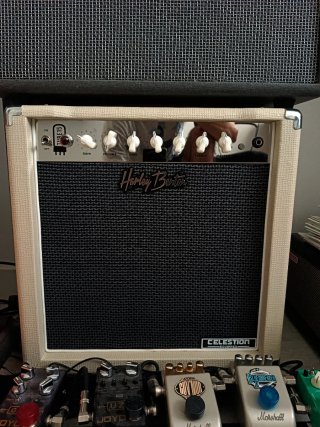 Harley Benton Tube 15 Amplificador Válvulas