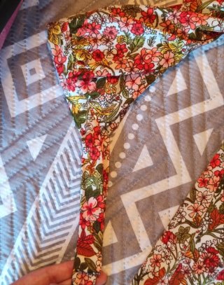 Lote 2 Camisas Estampadas Flores