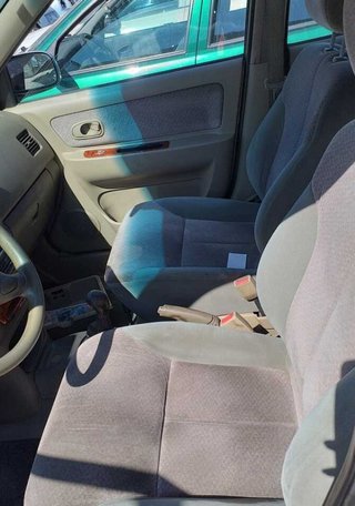Paragolpes kia 269532 carens 1.8 ls monovolumen