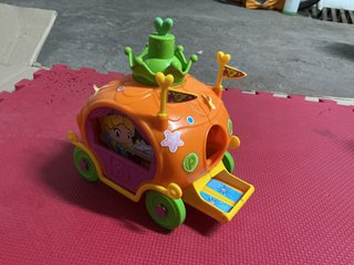 Carroza Pinypon con Princesa