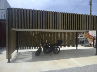 Pérgola / Terraza móvil de madera