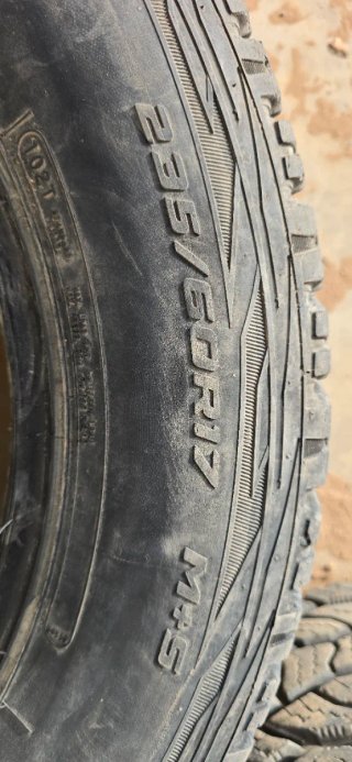 Neumáticos todoterreno 235/60R17 M+S