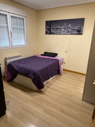 Alquilo habitación en chalet, info, al privado