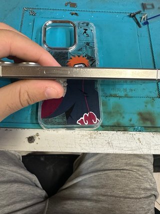 iPhone 15 Pro Grigio Titanio