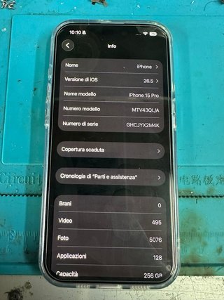 iPhone 15 Pro Grigio Titanio