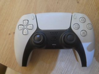 PlayStation 5 Digital + 2 Mandos (Uno impecable)