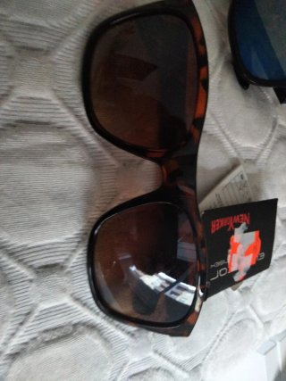 Lote Gafas de Sol y Máscara Buceo