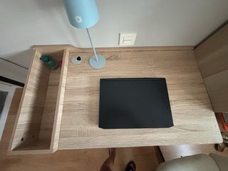 Escritorio moderno madera y blanco