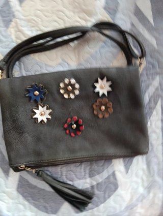 Bolso Negro con Flores Multicolor
