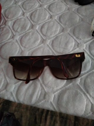Gafas de sol Valentino marrones y doradas