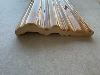 Cenefa vintage color caramelo