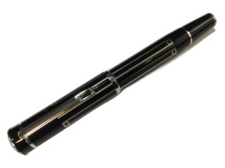 E642732-0 PLUMA ESTILOGRAFICA ALTA GAMA MONTBLANC