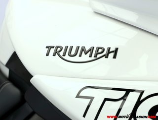 TRIUMPH TIGER 800 XCX ¿A2?