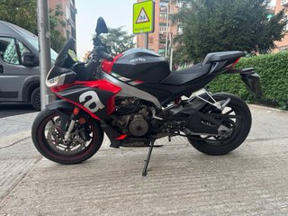 Aprilia Tuono 660 2021