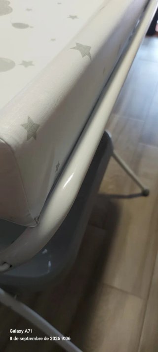 Cambiador de bebé plegable (Sin la bañera)