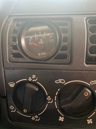 Peugeot 205  1996