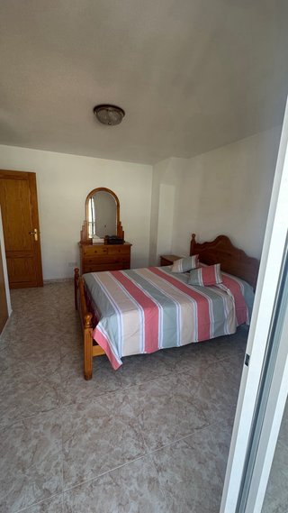 Chalet de adosado de dos en perfectas condiciones