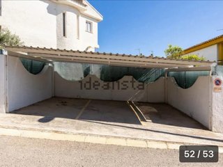 Chalet de adosado de dos en perfectas condiciones