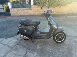 Vespa 125 S i.e Gris