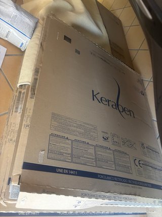 Gres porcelánico Keraben 90x90 rectificado