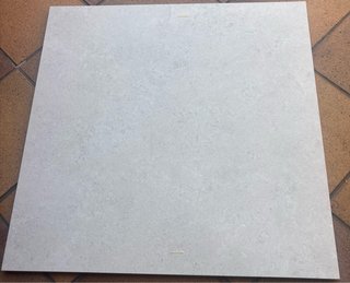 Gres porcelánico Keraben 90x90 rectificado