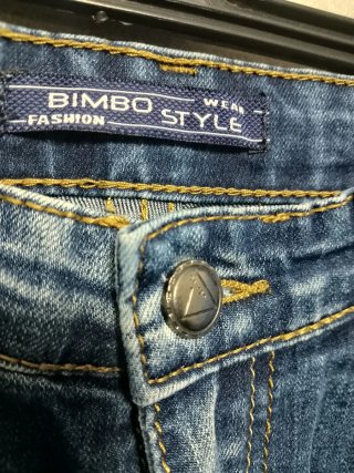 Jeans bambino strappati