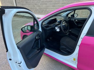 Peugeot 208 XAD - rosa fucsia – 270.651 km