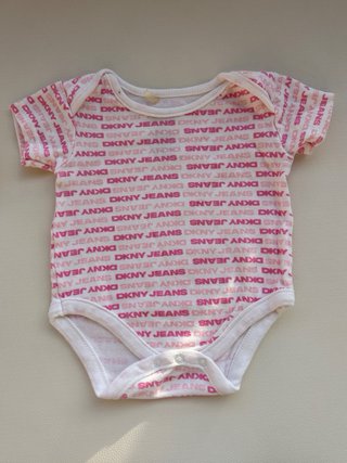 Conjunto DKNY Jeans niña 0-3 meses