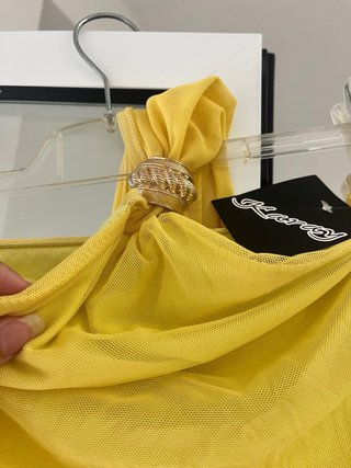 Vestido largo amarillo para evento