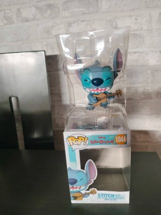 Funko Pop! Stitch con Ukelele 1044