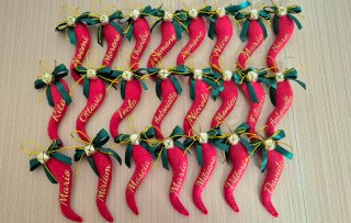 Cornetti portafortuna con nome con confezione