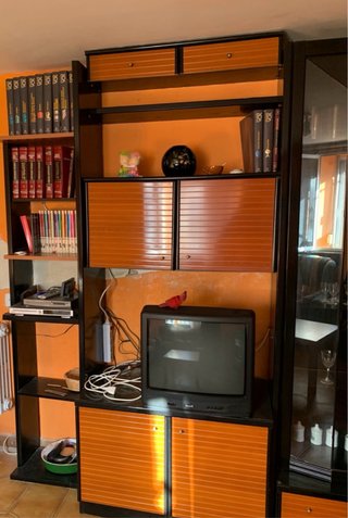 Mueble de salón modular madera y cristal