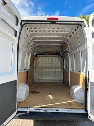 Peugeot Boxer 2021