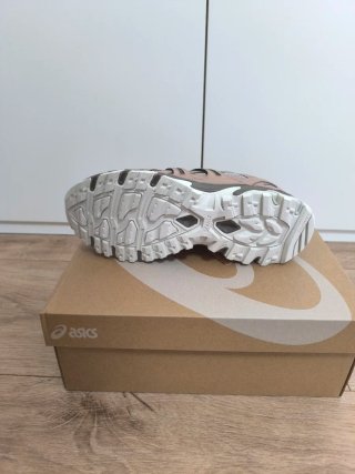 Zapatillas Asics Gel-Sonoma 15-50 Talla 41.5 Nueva