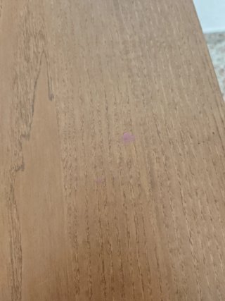 Mesa de comedor de madera