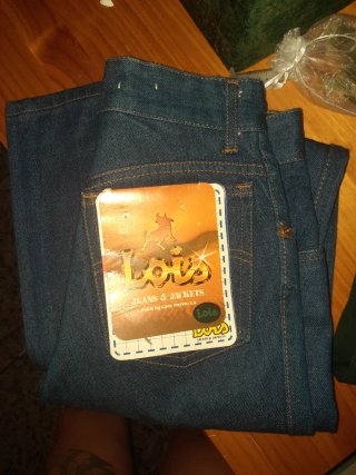 Pantalón Lois Jeans nuevo Talla 27/34"
