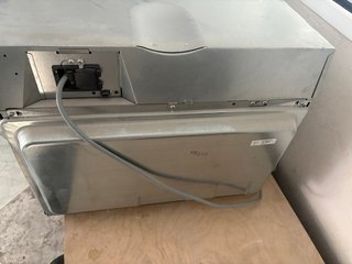 Horno Vapor Electrolux