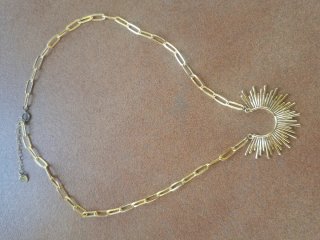 Collar Sol Neskapolita Dorado