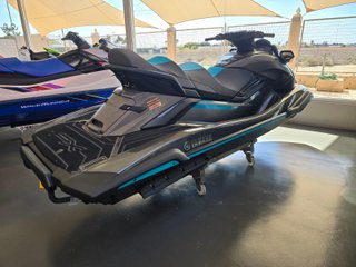 Moto de Agua Yamaha Gris Plata