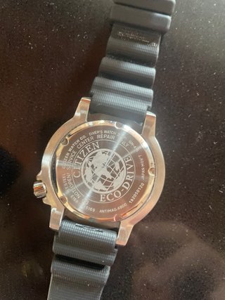 Citizen Eco-Drive 200mt Rosso