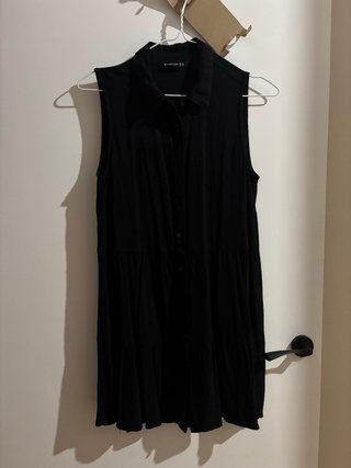 Vestido gris largo tirantes y otro negro