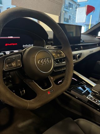 Audi RS5 2023