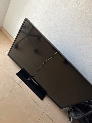 Televisor JVC LT-43VF52K 43 LED