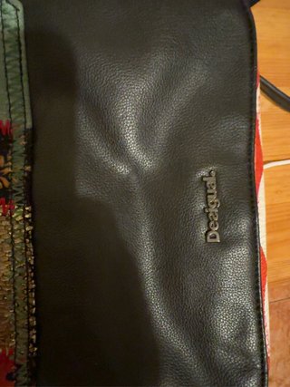 Bolso bandolera patchwork bordado — usado, con señ