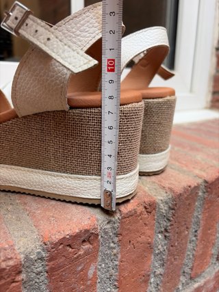 Sandalias cuña blancas talla 40, con suela de gel