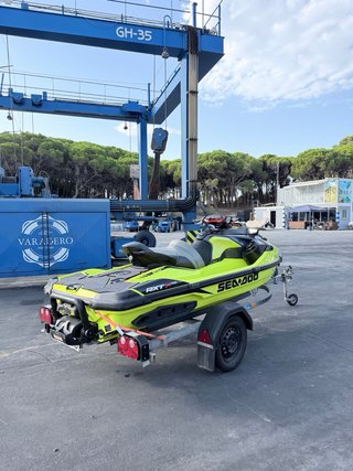 Sea-Doo RXT 300