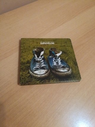 CD+DVD El Canto del Loco Zapatillas